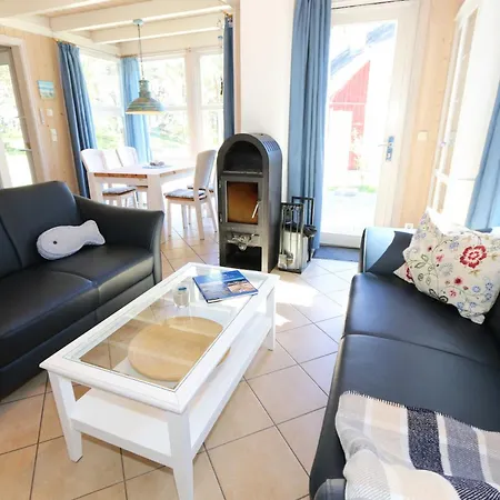 Sandkoernchen - Strandpark - Ca. 80m * Baabe